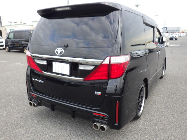 2012 TOYOTA ALPHARD